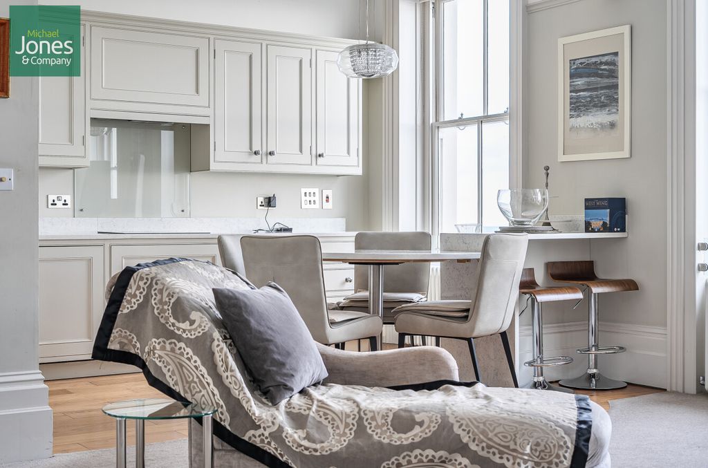 Property photo 2 of 23 Living Room