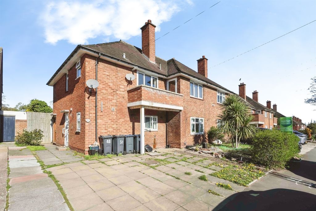 Property photo 2 of 14