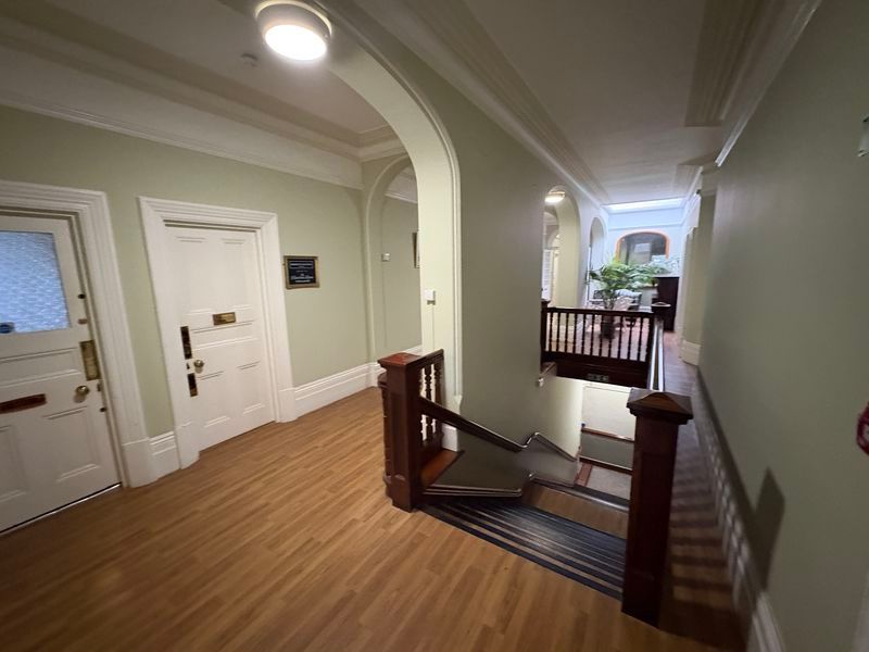 Property photo 3 of 12 Photo 9