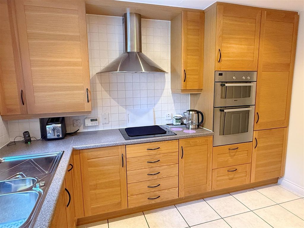 Property photo 3 of 23 Kitch 1A.Jpg