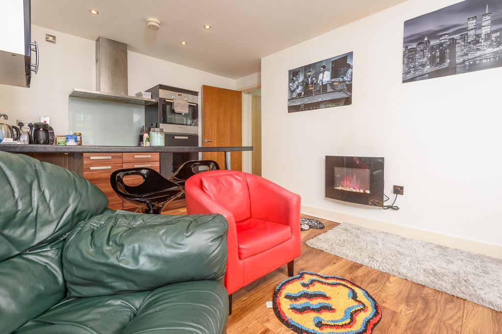 Property photo 2 of 22