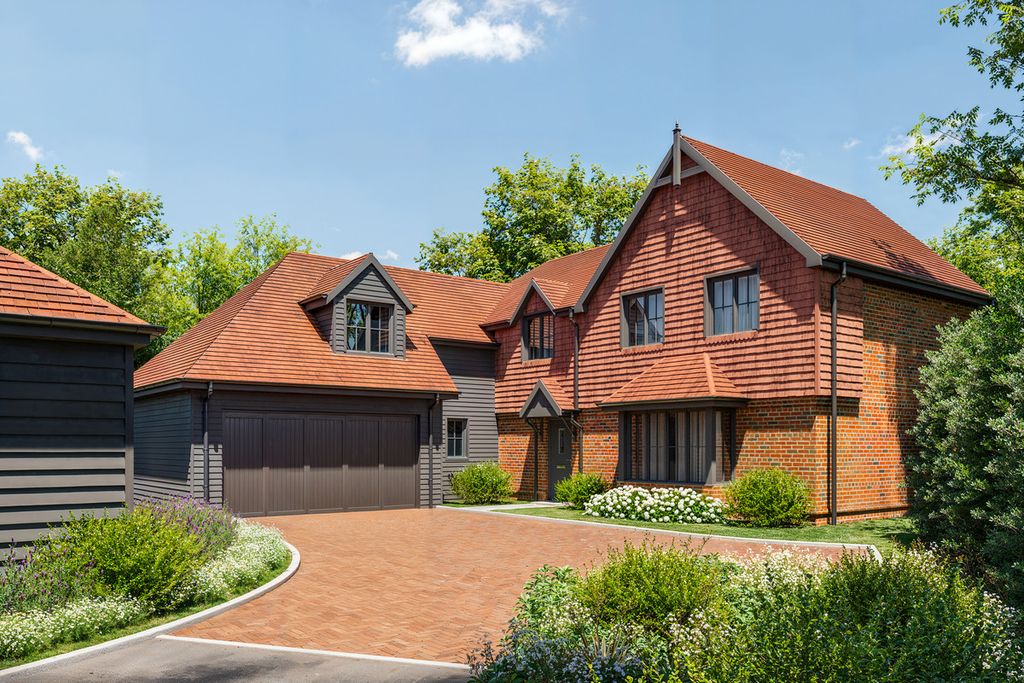 Property photo 1 of 6