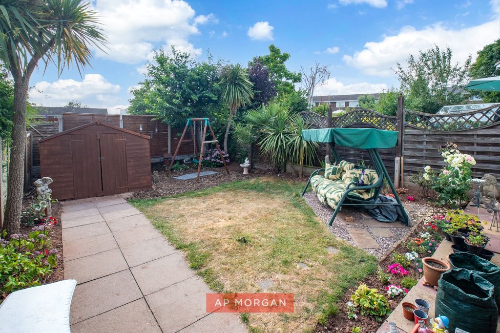 Property photo 3 of 13 Picture No. 18