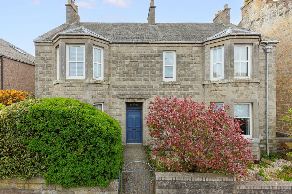 Property photo 1 of 20