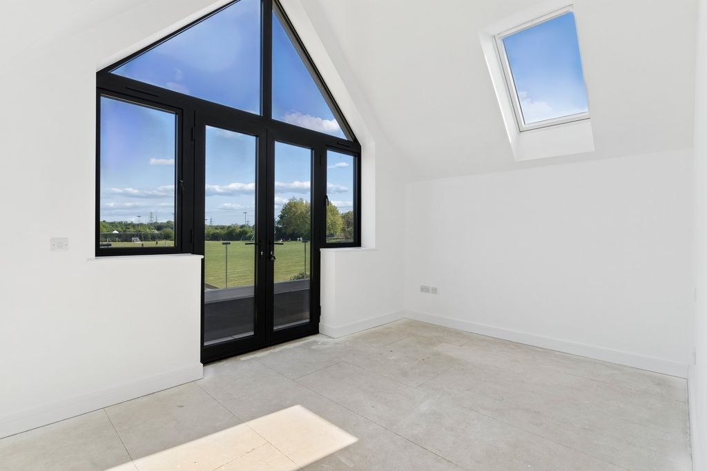 Additional image 15 of 4 bed detached house for saleKingsoak, Hitchin SG4