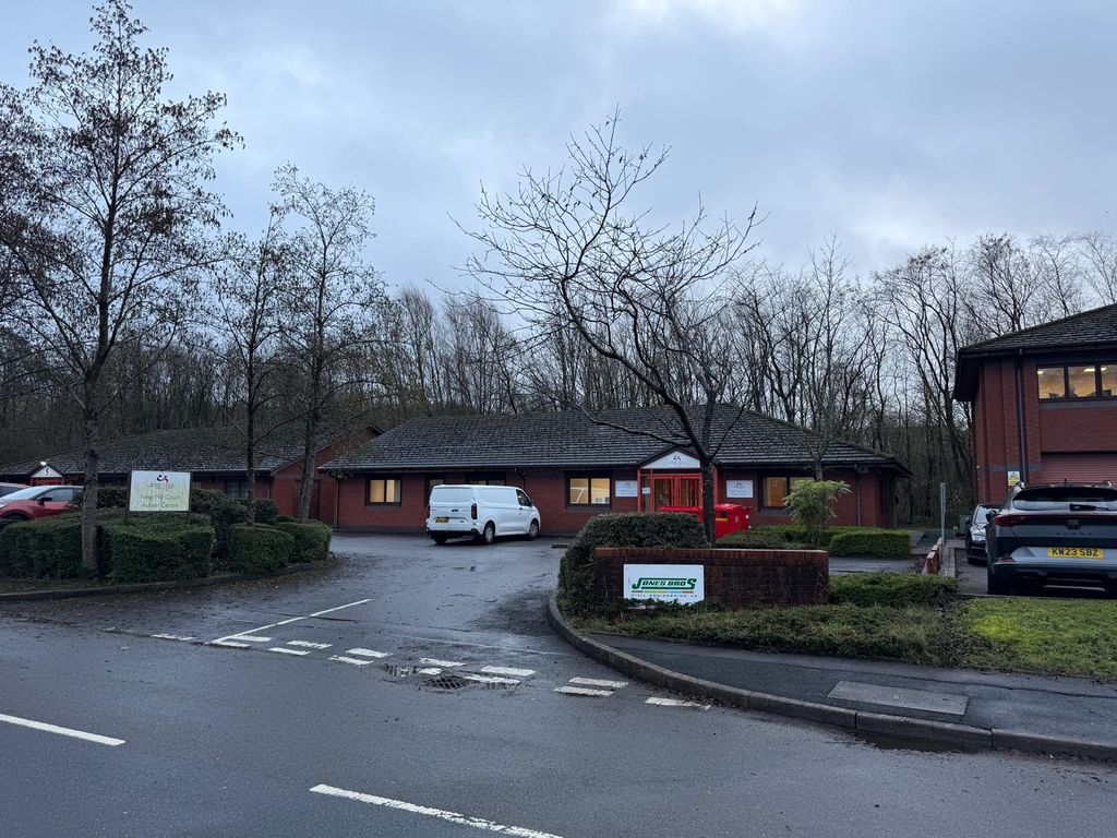 Property photo 3 of 14