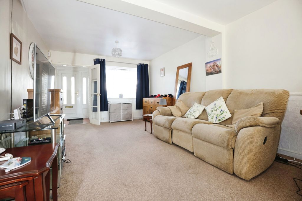 Property photo 2 of 17 Photography