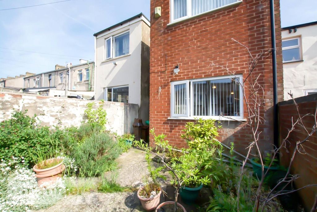 Property photo 3 of 17 Rear Garden