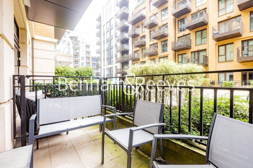 Property photo 1 of 17 Picture No. 01