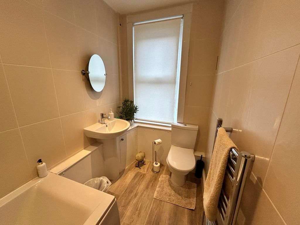 Additional image 16 of 2 bed flat for saleStation Road, Deganwy LL31