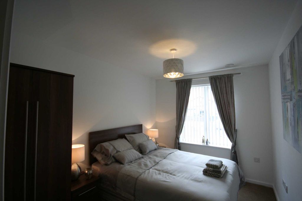 Property photo 3 of 5
