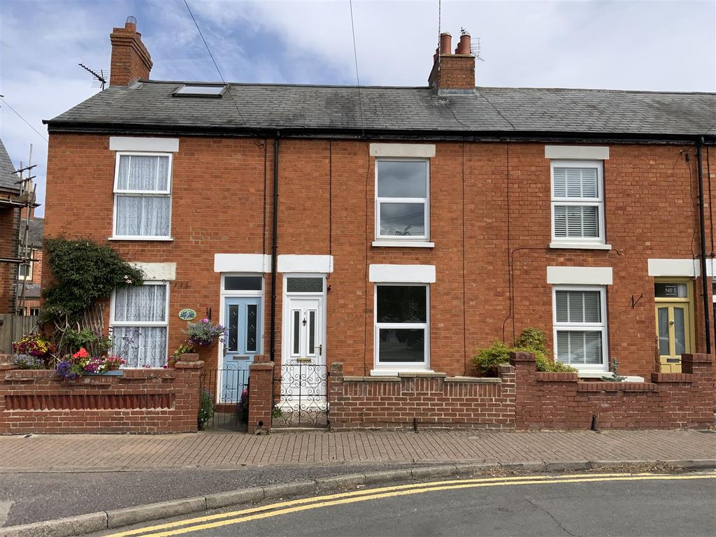 Property photo 1 of 10