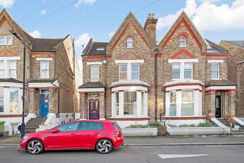 Property photo 1 of 18 Img_2450_c-1500x1000.Jpg