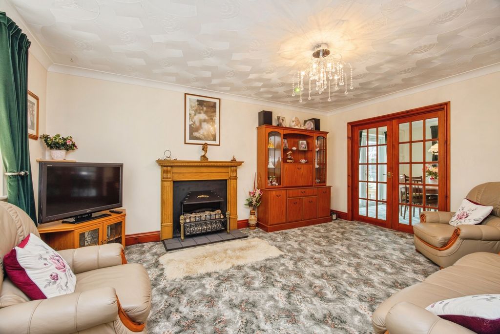 Property photo 2 of 22 Pbox-Img.Jpg