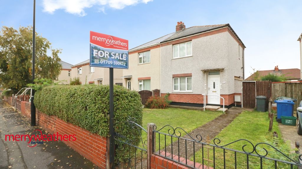 Property photo 1 of 11