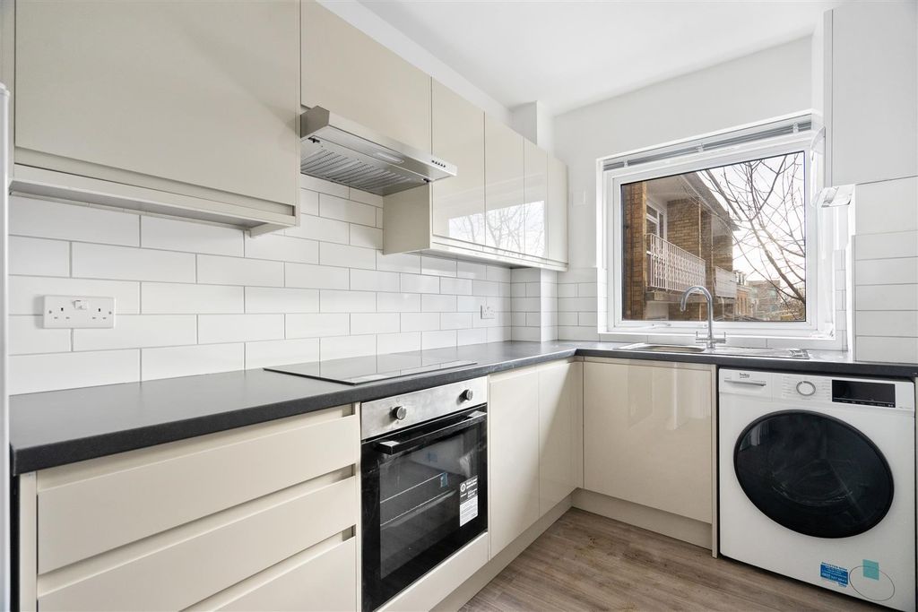 Property photo 3 of 15 19552464 (13).Jpg