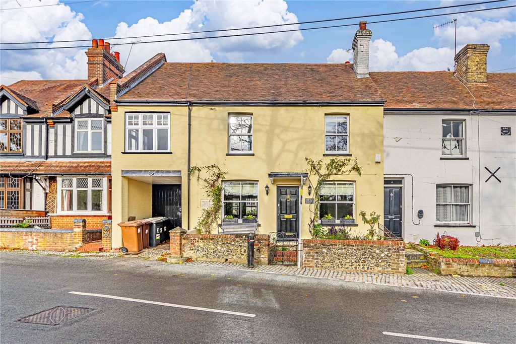 Property photo 1 of 32 Picture No. 01