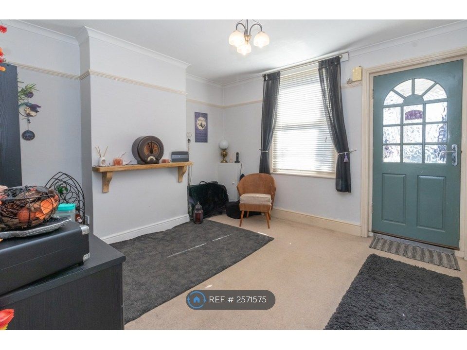 Property photo 3 of 22