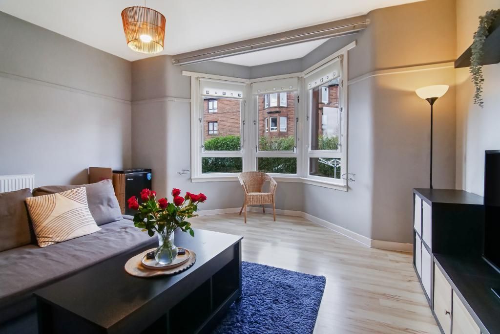 Property photo 2 of 19 Living Room