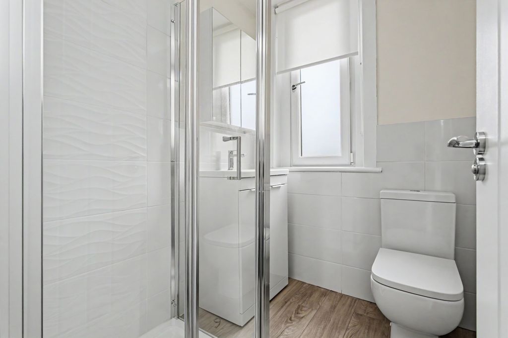 Additional image 10 of 3 bed flat for sale34B Kilbarchan Road, Johnstone PA5