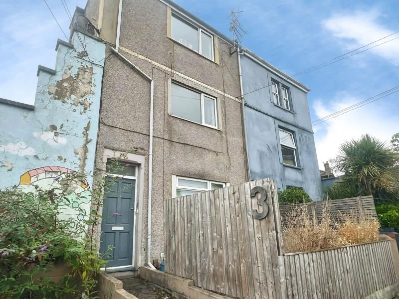 Property photo 1 of 5