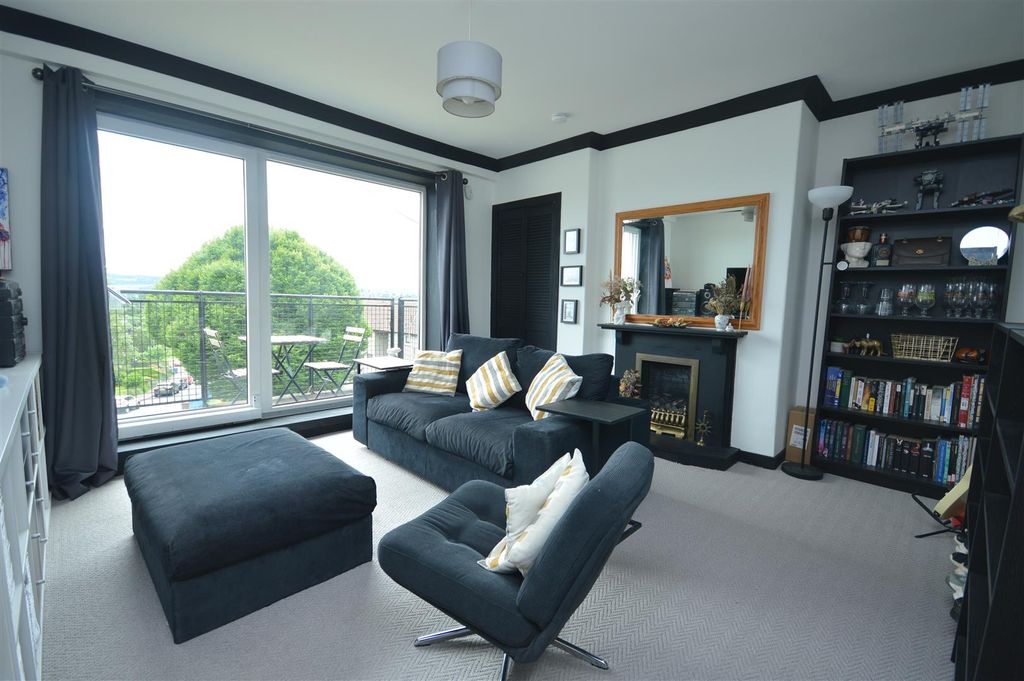 Property photo 2 of 12 3.Jpg