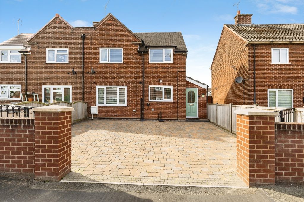 Property photo 1 of 17 Pbox-Img.Jpg