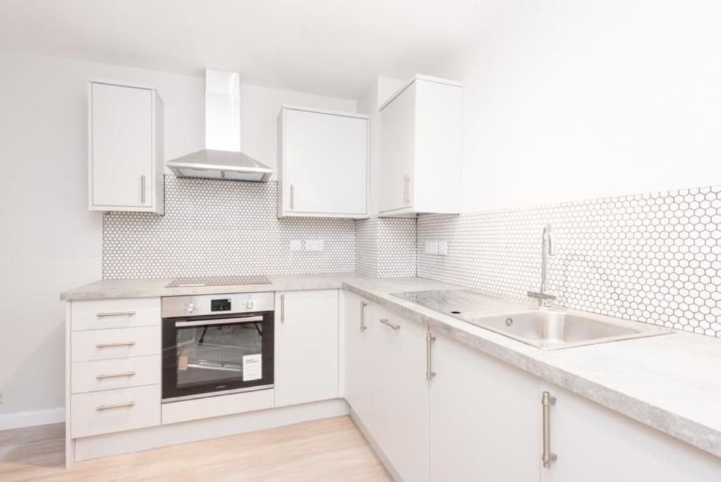 Property photo 1 of 7 Kitchen