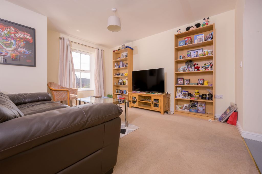 Property photo 2 of 9