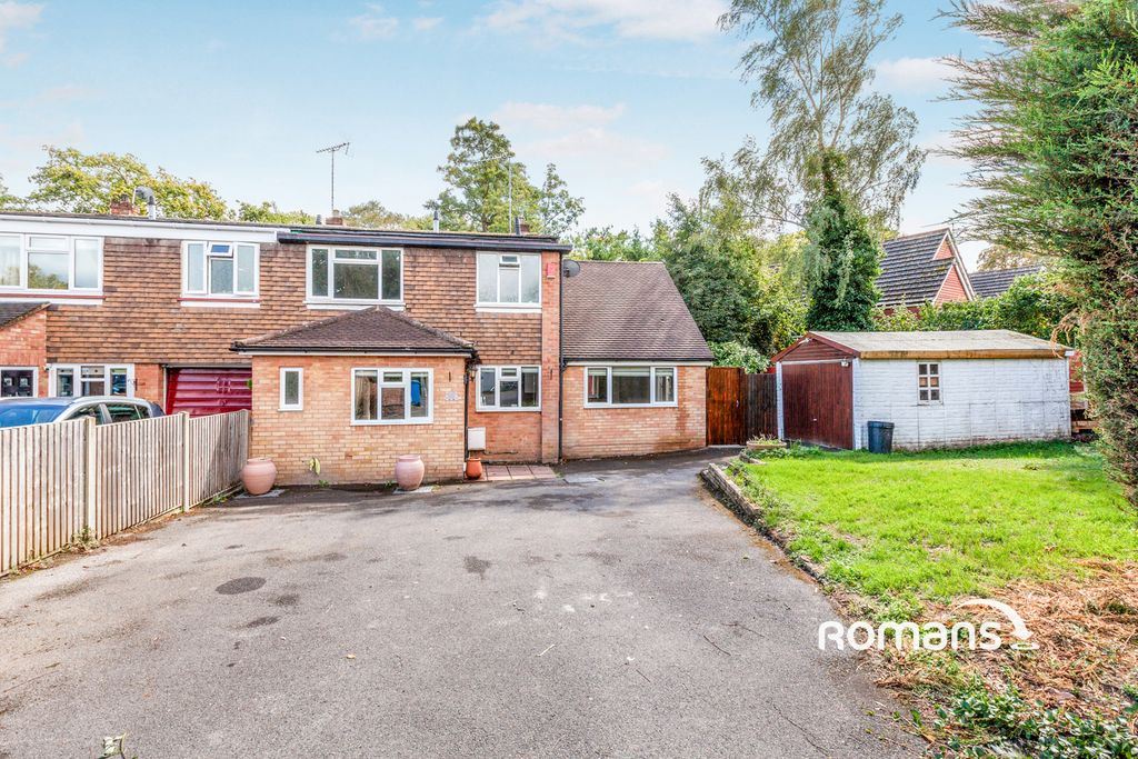 Property photo 1 of 10 Photo