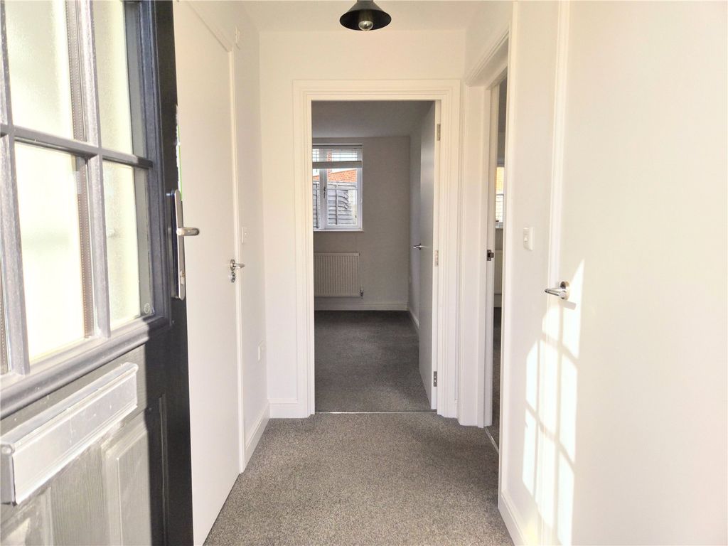 Property photo 2 of 13 Picture No. 05