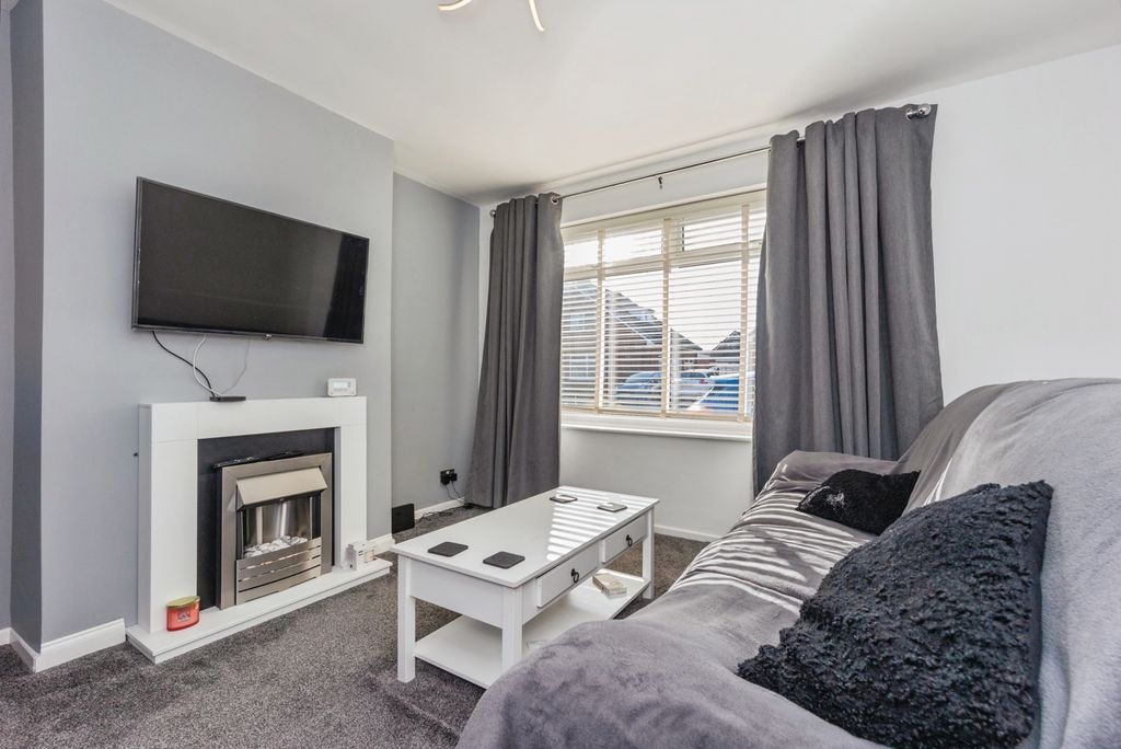 Property photo 2 of 19 Pbox-Img.Jpg