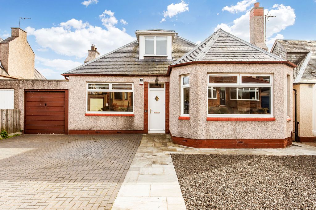 Property photo 1 of 30 Primary Property Image