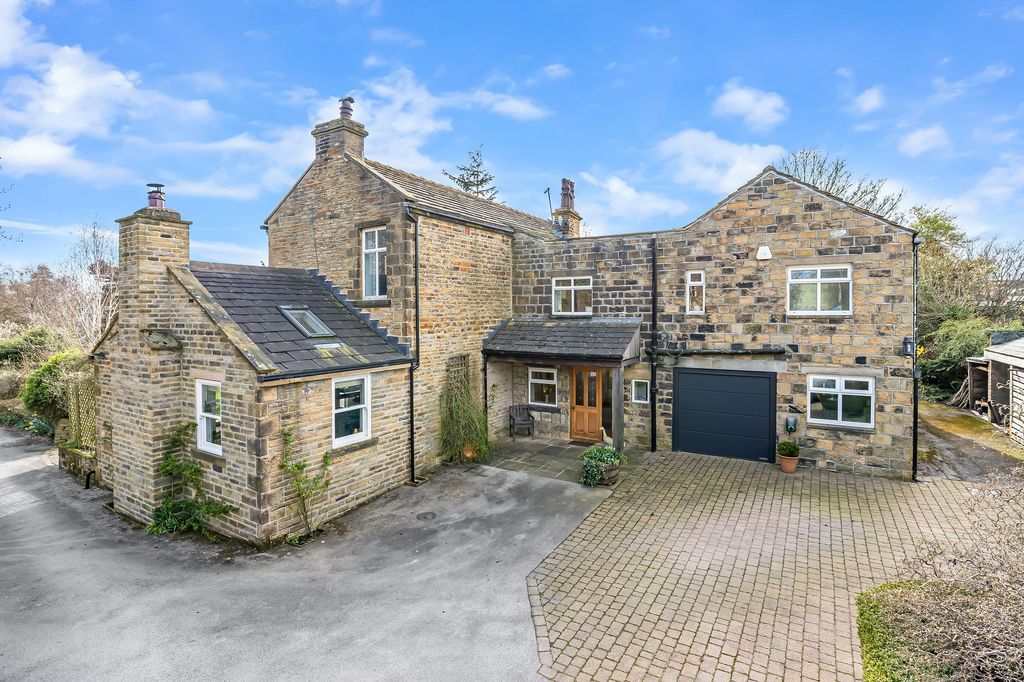 Additional image 42 of 4 bed detached house for saleGlen Road, Bingley BD16