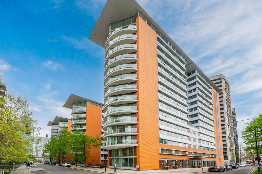 Property photo 1 of 10