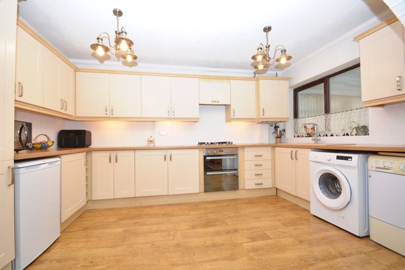 Property photo 3 of 13 Photo 7