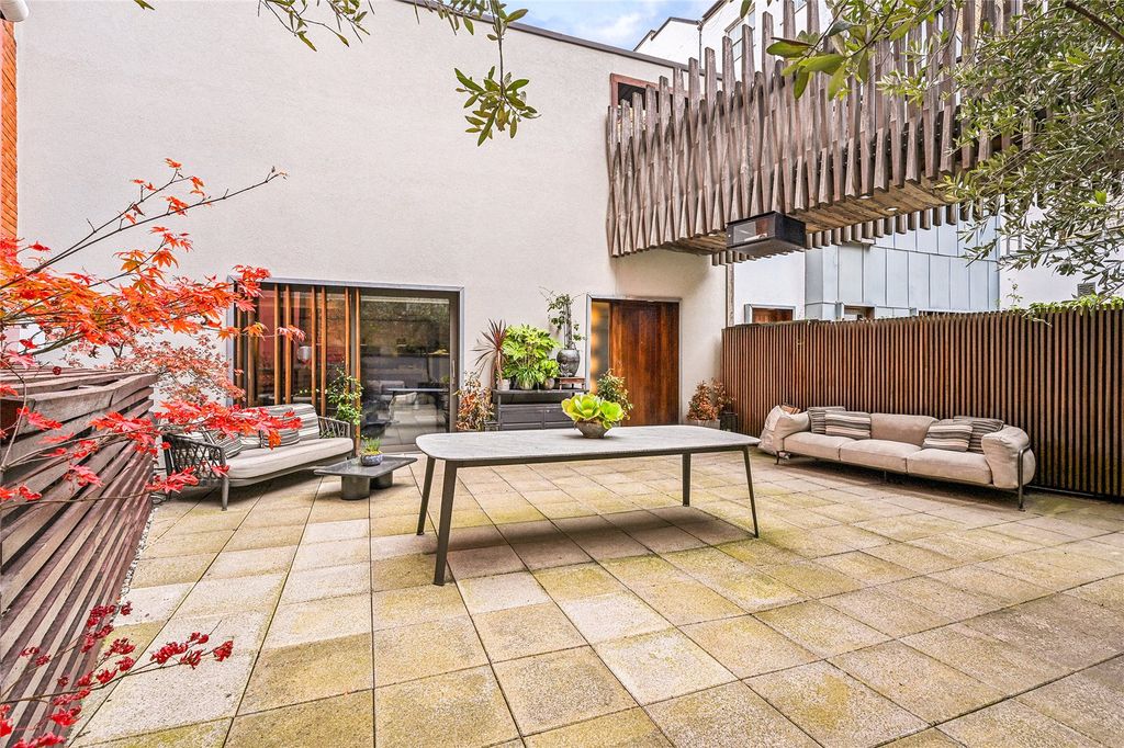 Property photo 2 of 15 Picture No. 03