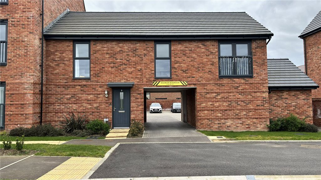 Property photo 1 of 14 Picture No. 08