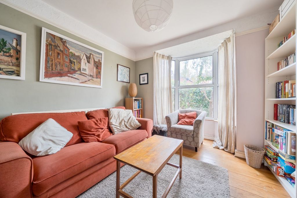 Property photo 2 of 12 Picture No. 07