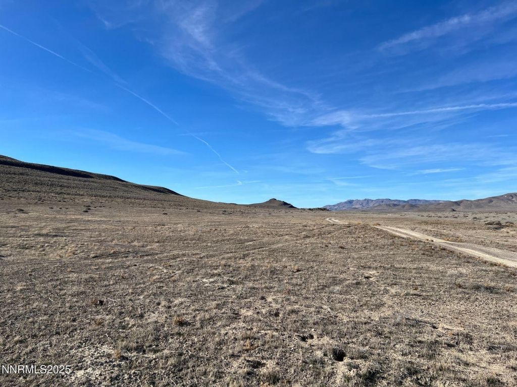 Property photo 2 of 12 <Alttext/>