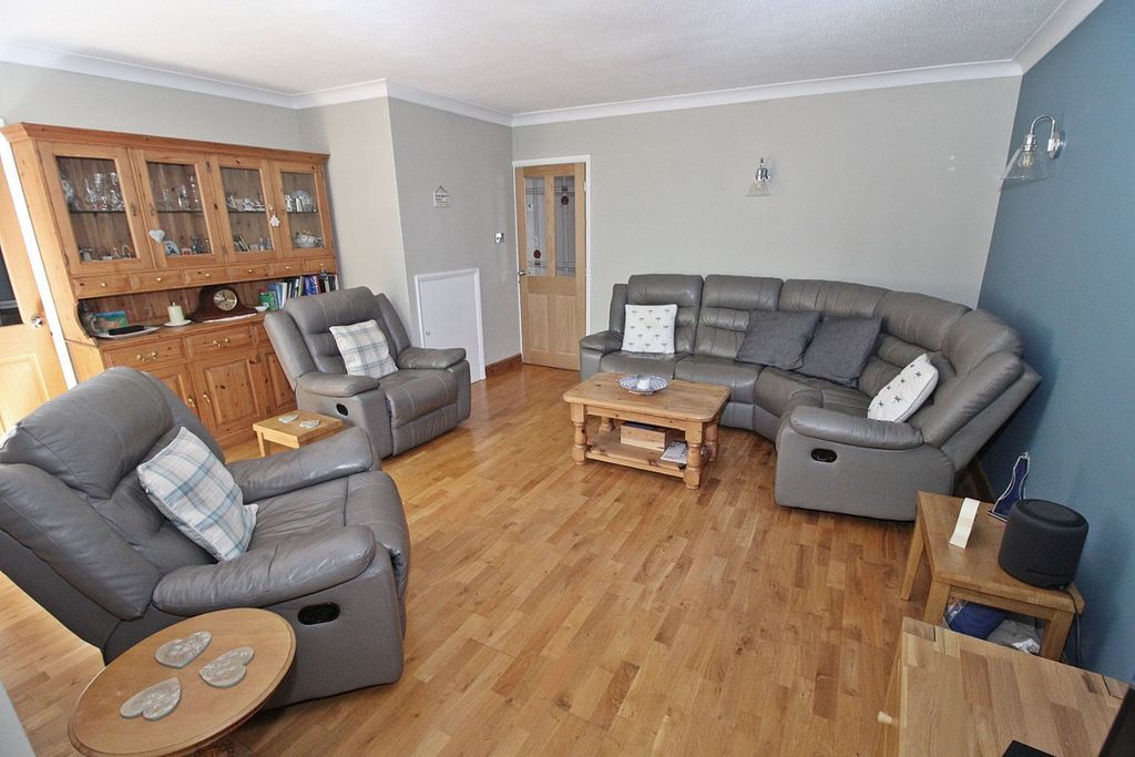 Property photo 3 of 15 5150085