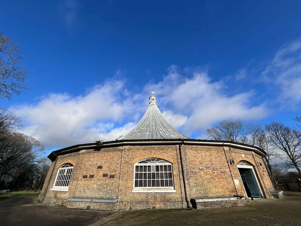 Property photo 1 of 10 The Rotunda - External