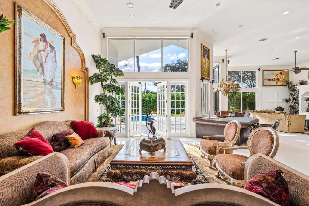Property photo 2 of 10 <Alttext/>