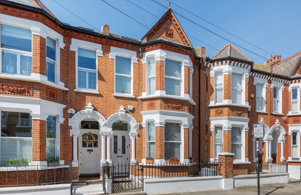 Property photo 1 of 18 Image