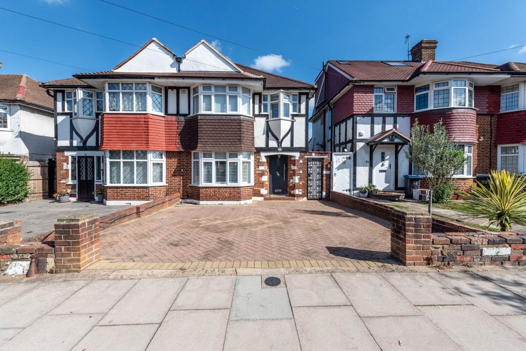 Property photo 1 of 13