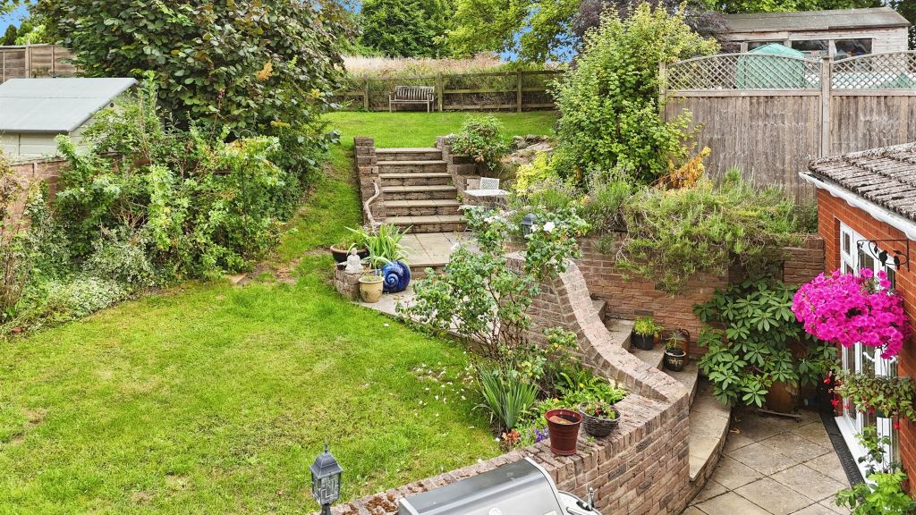 Property photo 3 of 26