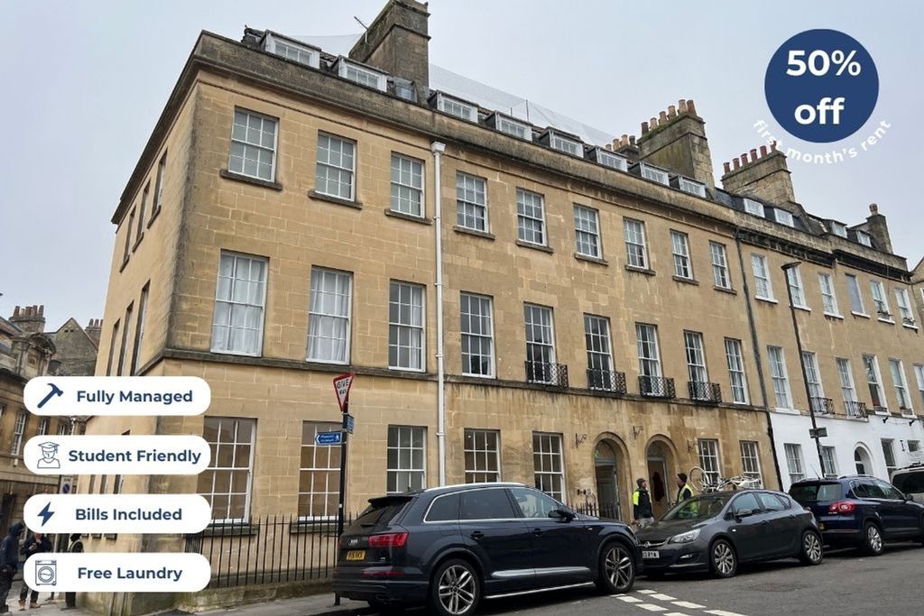 Property photo 1 of 5 Charming Front View Of A Spacious Property, Featur...