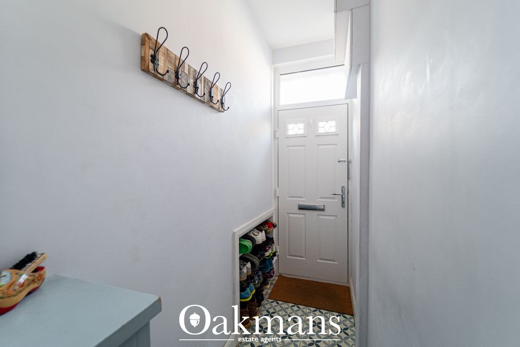 Property photo 2 of 34 Hallway