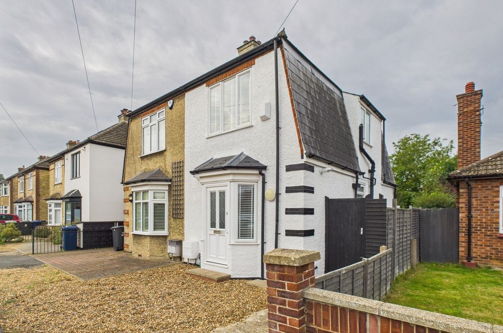 Property photo 1 of 18 Cam02519G0-Pr0348-Still020