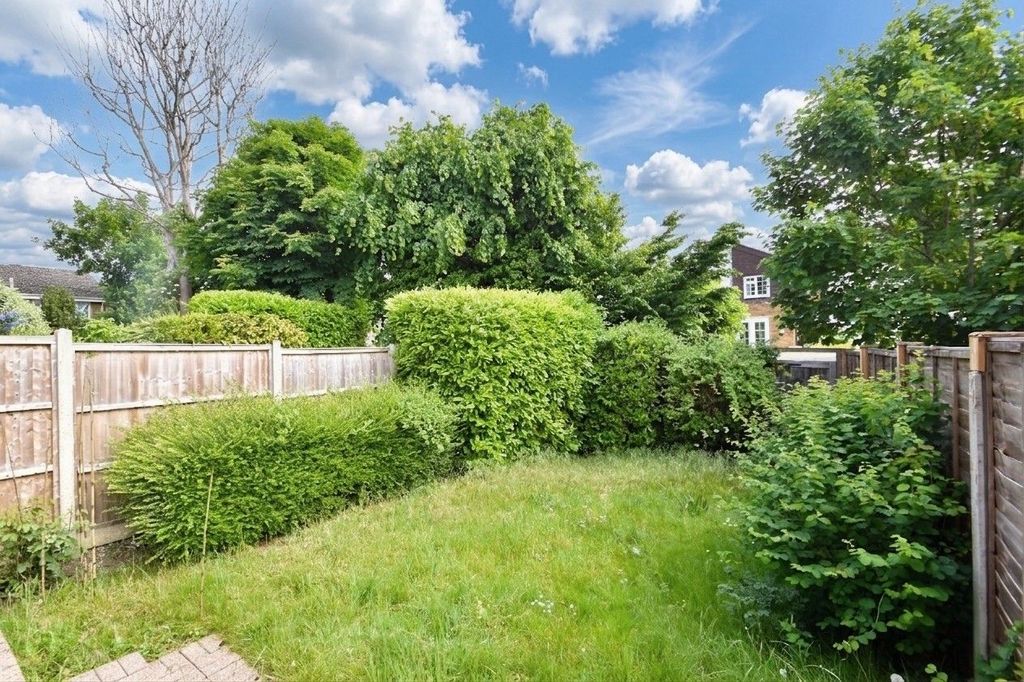 Property photo 2 of 15